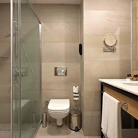 Arcanus Trendline Side Hotel