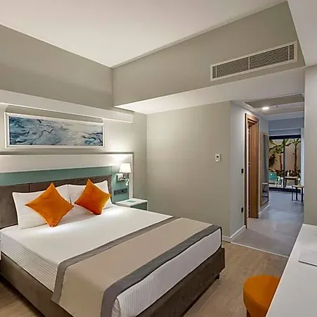 Hotel Arcanus Trendline Side
